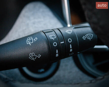 Джип Compass, об'ємом двигуна 2 л та пробігом 53 тис. км за 21800 $, фото 26 на Automoto.ua