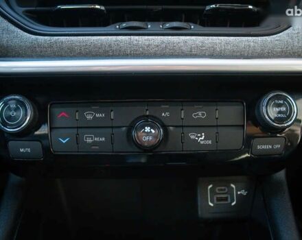 Джип Компас, объемом двигателя 2 л и пробегом 53 тыс. км за 21800 $, фото 21 на Automoto.ua