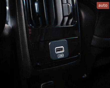 Джип Compass, об'ємом двигуна 2 л та пробігом 53 тис. км за 21800 $, фото 30 на Automoto.ua
