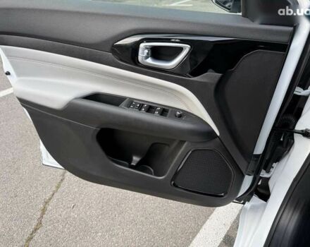 Джип Compass, об'ємом двигуна 2 л та пробігом 2 тис. км за 22900 $, фото 15 на Automoto.ua