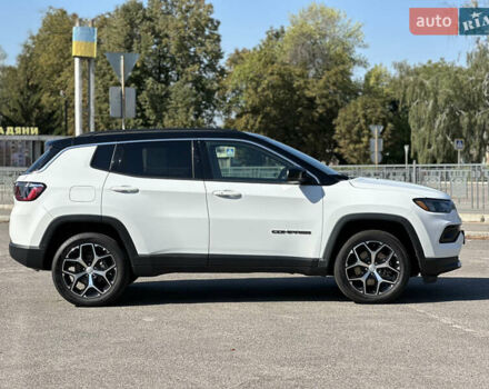 Джип Compass, об'ємом двигуна 2 л та пробігом 9 тис. км за 24000 $, фото 13 на Automoto.ua