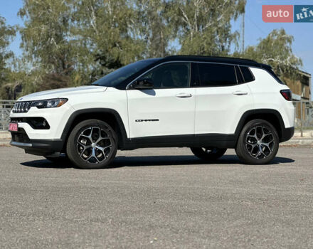 Джип Compass, об'ємом двигуна 2 л та пробігом 9 тис. км за 24000 $, фото 16 на Automoto.ua