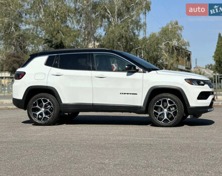 Джип Compass, об'ємом двигуна 2 л та пробігом 9 тис. км за 24000 $, фото 5 на Automoto.ua