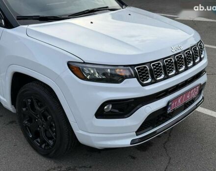 Джип Компас, объемом двигателя 2 л и пробегом 2 тыс. км за 22900 $, фото 8 на Automoto.ua