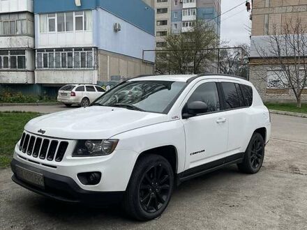 Джип Компас 2013 в Кропивницком (Кировограде) на Automoto.ua Джип Компас, объемом двигателя 2 л и пробегом 142 тыс. км за 9300 $, фото 1 на Automoto.ua