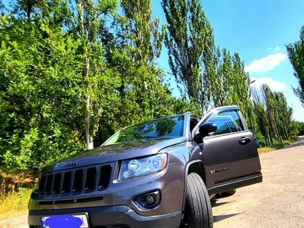Джип Compass, об'ємом двигуна 2 л та пробігом 144 тис. км за 9000 $, фото 1 на Automoto.ua