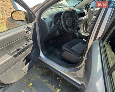 Джип Компас, объемом двигателя 0 л и пробегом 81 тыс. км за 8500 $, фото 1 на Automoto.ua