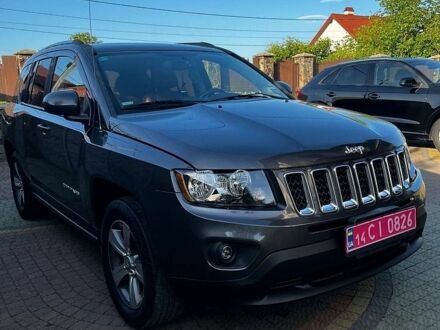 Джип Компас, объемом двигателя 2.36 л и пробегом 213 тыс. км за 9850 $, фото 1 на Automoto.ua