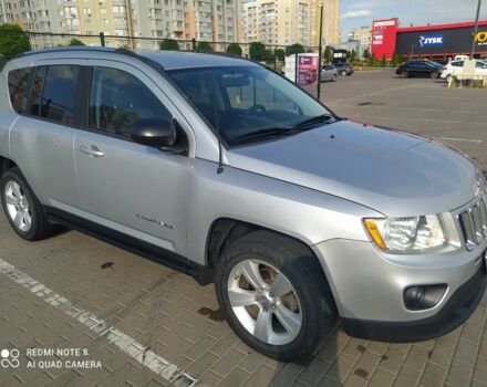 Серый Джип Компас, объемом двигателя 2 л и пробегом 150 тыс. км за 10000 $, фото 1 на Automoto.ua