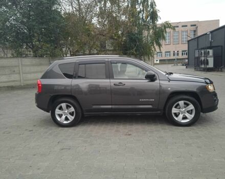 Сірий Джип Compass, об'ємом двигуна 2.4 л та пробігом 137 тис. км за 9000 $, фото 4 на Automoto.ua