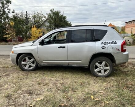 Сірий Джип Compass, об'ємом двигуна 2 л та пробігом 310 тис. км за 3378 $, фото 2 на Automoto.ua