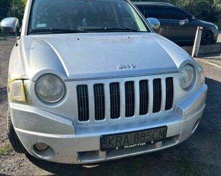 Серый Джип Компас, объемом двигателя 0 л и пробегом 140 тыс. км за 3300 $, фото 1 на Automoto.ua