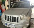 Сірий Джип Compass, об'ємом двигуна 2 л та пробігом 310 тис. км за 3378 $, фото 1 на Automoto.ua