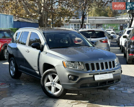 Джип Компас 2011 в Одессе на Automoto.ua Серый Джип Компас, объемом двигателя 2.36 л и пробегом 298 тыс. км за 6500 $, фото 15 на Automoto.ua