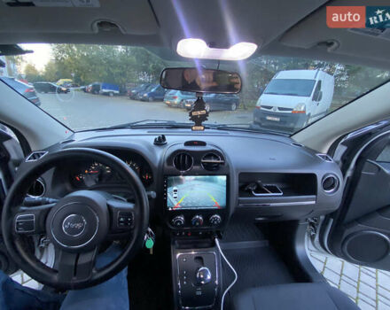 Серый Джип Компас, объемом двигателя 2.36 л и пробегом 210 тыс. км за 8000 $, фото 25 на Automoto.ua