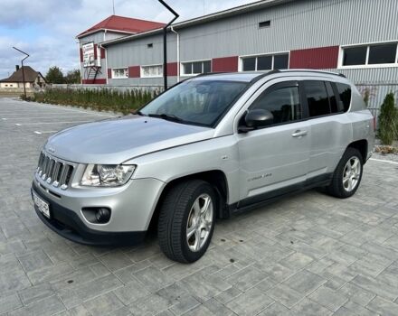 Сірий Джип Compass, об'ємом двигуна 2 л та пробігом 220 тис. км за 9500 $, фото 1 на Automoto.ua