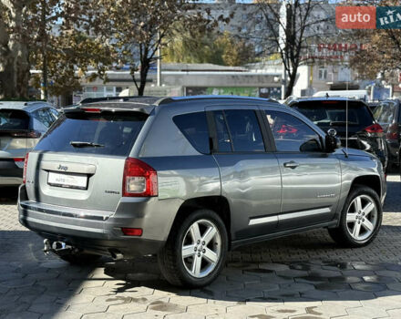 Джип Компас 2011 в Одессе на Automoto.ua Серый Джип Компас, объемом двигателя 2.36 л и пробегом 298 тыс. км за 6500 $, фото 25 на Automoto.ua