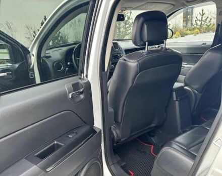 Сірий Джип Compass, об'ємом двигуна 2 л та пробігом 220 тис. км за 9500 $, фото 6 на Automoto.ua