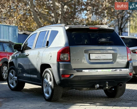 Джип Компас 2011 в Одессе на Automoto.ua Серый Джип Компас, объемом двигателя 2.36 л и пробегом 298 тыс. км за 6500 $, фото 37 на Automoto.ua