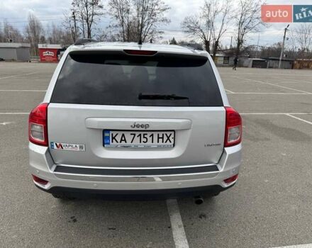Серый Джип Компас, объемом двигателя 2.36 л и пробегом 182 тыс. км за 7999 $, фото 2 на Automoto.ua