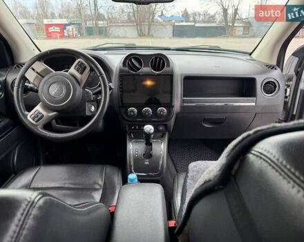 Серый Джип Компас, объемом двигателя 2.36 л и пробегом 182 тыс. км за 7999 $, фото 16 на Automoto.ua