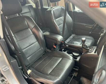 Серый Джип Компас, объемом двигателя 2.14 л и пробегом 199 тыс. км за 7350 $, фото 7 на Automoto.ua