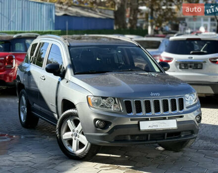 Джип Компас 2011 в Одессе на Automoto.ua Серый Джип Компас, объемом двигателя 2.36 л и пробегом 298 тыс. км за 6500 $, фото 19 на Automoto.ua