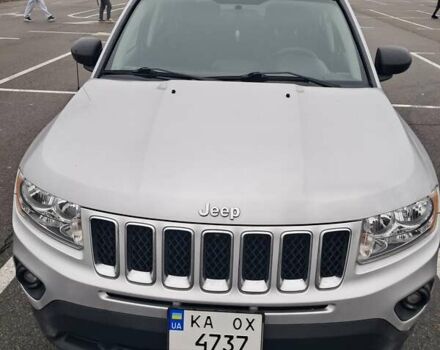 Серый Джип Компас, объемом двигателя 2.36 л и пробегом 324 тыс. км за 7500 $, фото 3 на Automoto.ua