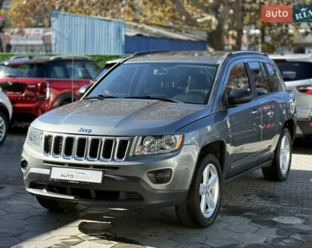 Джип Компас 2011 в Одессе на Automoto.ua Серый Джип Компас, объемом двигателя 2.36 л и пробегом 298 тыс. км за 6500 $, фото 4 на Automoto.ua