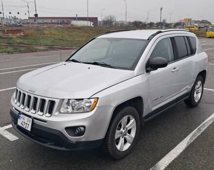 Серый Джип Компас, объемом двигателя 2.36 л и пробегом 324 тыс. км за 7500 $, фото 2 на Automoto.ua