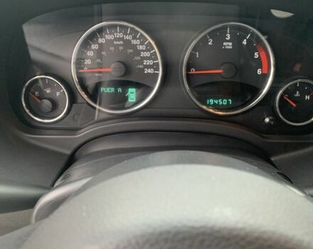 Сірий Джип Compass, об'ємом двигуна 0.22 л та пробігом 195 тис. км за 12999 $, фото 7 на Automoto.ua