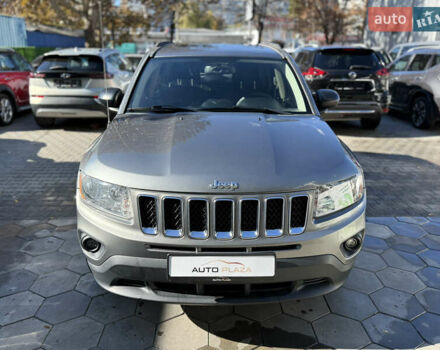 Джип Компас 2011 в Одессе на Automoto.ua Серый Джип Компас, объемом двигателя 2.36 л и пробегом 298 тыс. км за 6500 $, фото 1 на Automoto.ua