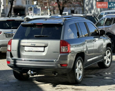 Джип Компас 2011 в Одессе на Automoto.ua Серый Джип Компас, объемом двигателя 2.36 л и пробегом 298 тыс. км за 6500 $, фото 27 на Automoto.ua