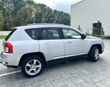 Сірий Джип Compass, об'ємом двигуна 2 л та пробігом 220 тис. км за 9500 $, фото 2 на Automoto.ua