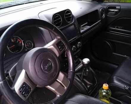 Сірий Джип Compass, об'ємом двигуна 2.14 л та пробігом 235 тис. км за 9600 $, фото 9 на Automoto.ua