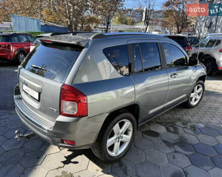 Джип Компас 2011 в Одессе на Automoto.ua Серый Джип Компас, объемом двигателя 2.36 л и пробегом 298 тыс. км за 6500 $, фото 21 на Automoto.ua