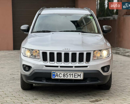 Серый Джип Компас, объемом двигателя 2.14 л и пробегом 199 тыс. км за 7350 $, фото 2 на Automoto.ua