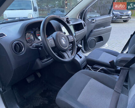 Серый Джип Компас, объемом двигателя 2.36 л и пробегом 210 тыс. км за 8000 $, фото 20 на Automoto.ua
