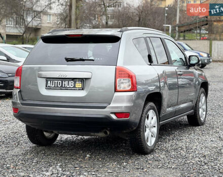 Сірий Джип Compass, об'ємом двигуна 2 л та пробігом 75 тис. км за 9999 $, фото 10 на Automoto.ua