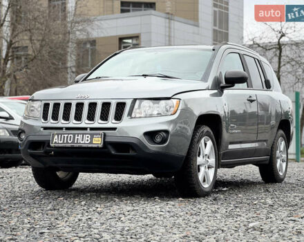 Сірий Джип Compass, об'ємом двигуна 2 л та пробігом 75 тис. км за 9999 $, фото 5 на Automoto.ua