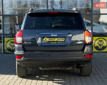Сірий Джип Compass, об'ємом двигуна 2.36 л та пробігом 89 тис. км за 10700 $, фото 5 на Automoto.ua