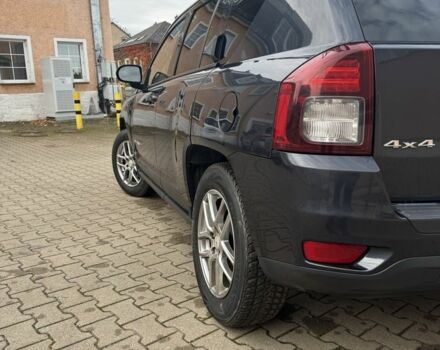 Серый Джип Компас, объемом двигателя 2.4 л и пробегом 189 тыс. км за 11061 $, фото 5 на Automoto.ua