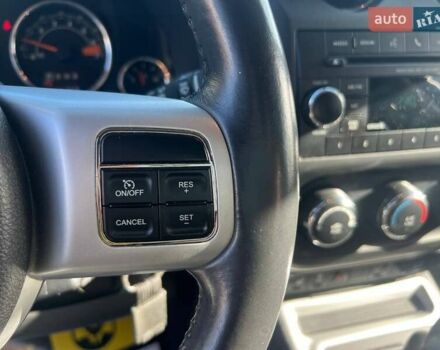 Сірий Джип Compass, об'ємом двигуна 2.36 л та пробігом 89 тис. км за 10700 $, фото 9 на Automoto.ua