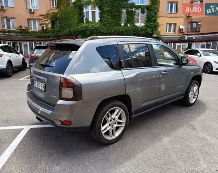 Серый Джип Компас, объемом двигателя 2.36 л и пробегом 125 тыс. км за 11500 $, фото 5 на Automoto.ua
