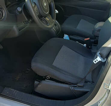 Сірий Джип Compass, об'ємом двигуна 2.4 л та пробігом 160 тис. км за 10000 $, фото 13 на Automoto.ua