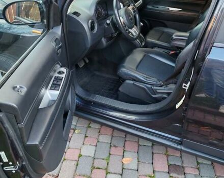 Джип Compass 2013 у Тысменице на Automoto.ua Сірий Джип Compass, об'ємом двигуна 2.36 л та пробігом 89 тис. км за 10800 $, фото 11 на Automoto.ua