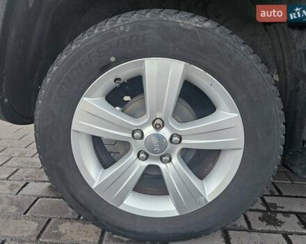Сірий Джип Compass, об'ємом двигуна 2.36 л та пробігом 90 тис. км за 9000 $, фото 25 на Automoto.ua
