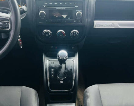 Серый Джип Компас, объемом двигателя 2 л и пробегом 236 тыс. км за 9500 $, фото 14 на Automoto.ua