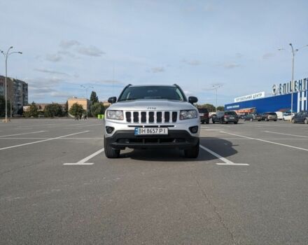 Сірий Джип Compass, об'ємом двигуна 2.4 л та пробігом 172 тис. км за 9000 $, фото 1 на Automoto.ua