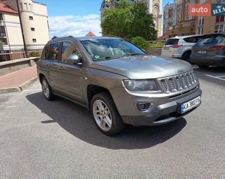Серый Джип Компас, объемом двигателя 2.36 л и пробегом 125 тыс. км за 11500 $, фото 2 на Automoto.ua